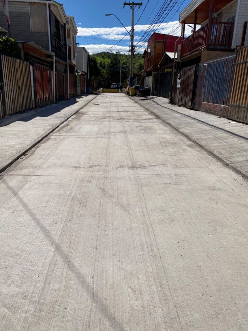 Pasaje de hormigón terminado
